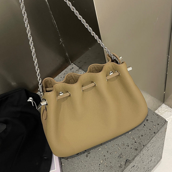 Bolso de mano de temporada