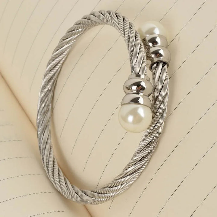 Brazalete ajustable de acero inoxidable