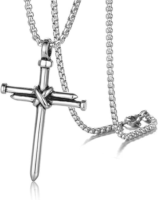 Collar de cruz de clavos