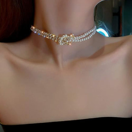 Gargantilla de perlas y brillantes