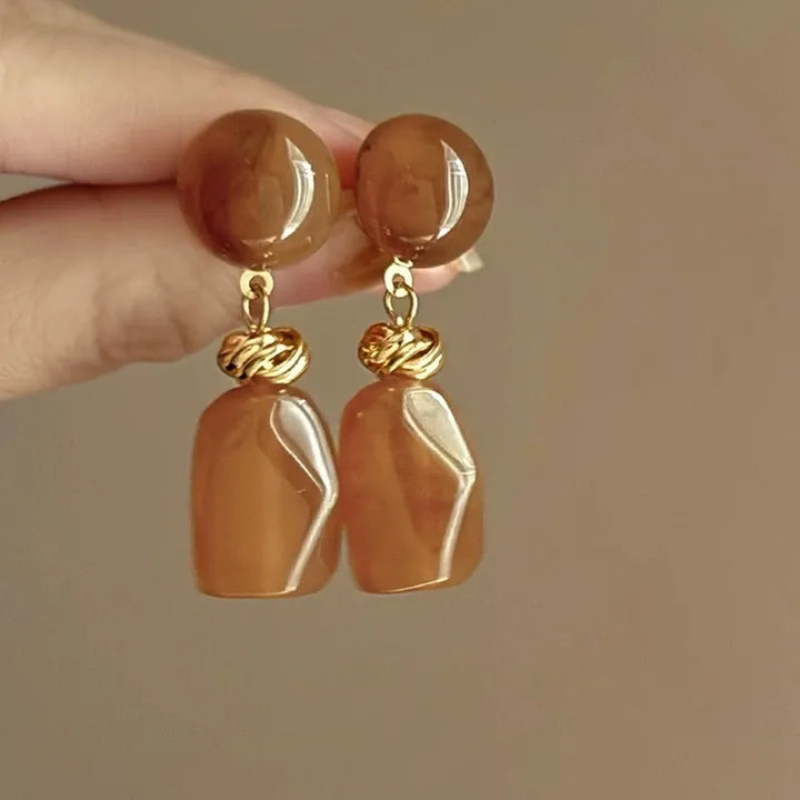 Aretes largos retro de acrílico
