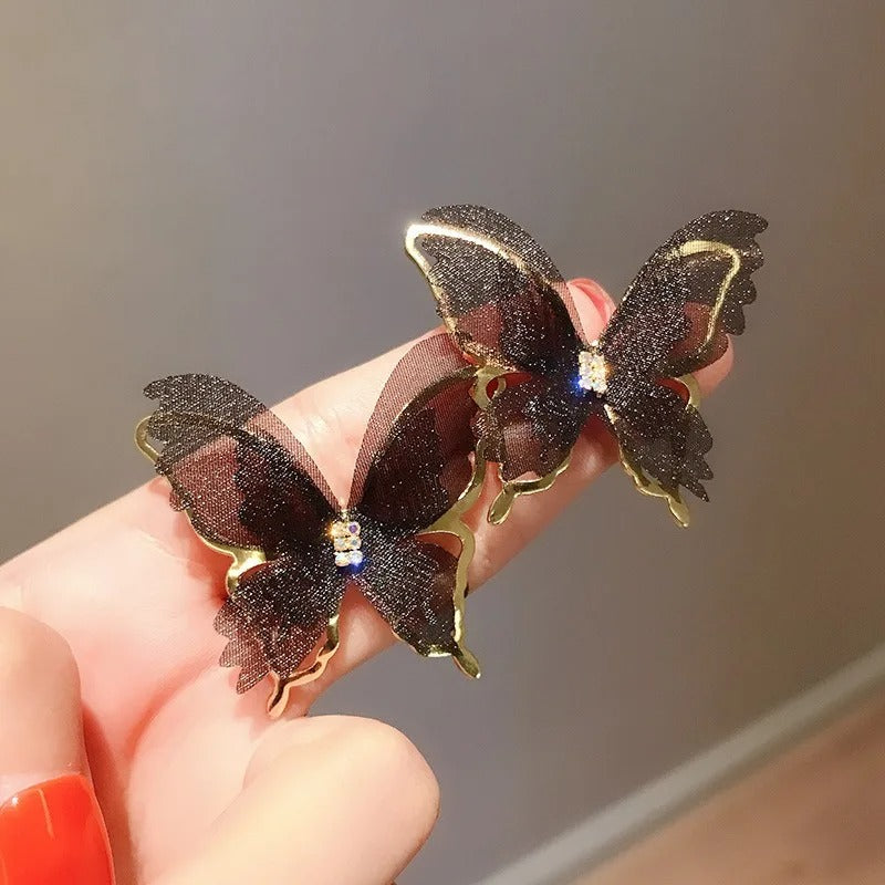 Pendientes de mariposa con encaje